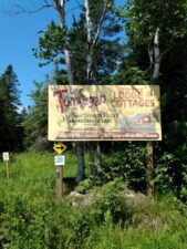 Tomhegan  Wilderness Cabins Signage